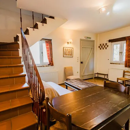 4 εποχές Holiday home Kalavryta