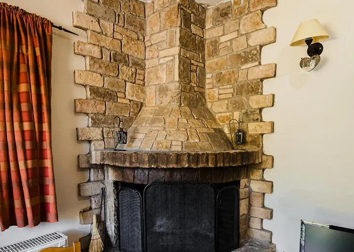 4 Εποχές 칼라브리타