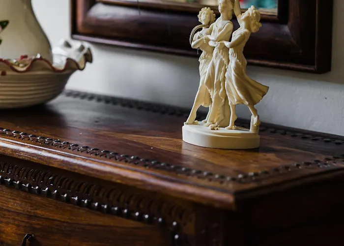 4 Εποχές 펜션 칼라브리타