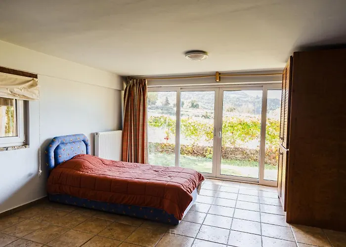 4 Εποχές * 칼라브리타